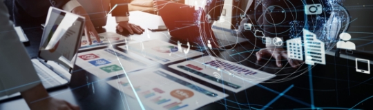 AI活用戦略策定から、パートナー選定、開発、運用までを伴走支援