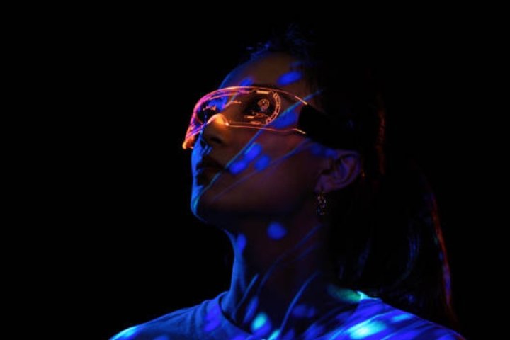 INCUDATA Magazine_000942_AI戦略とは何か？DX・ITとの違いから分かる「経営で成果を出すAI活用」